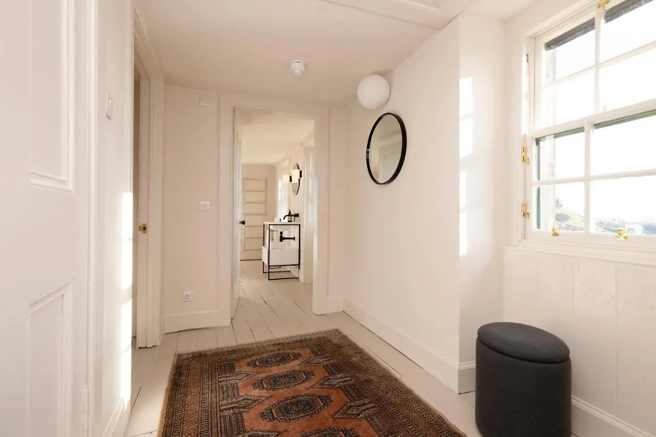 Joivy Observatory House & Apartment Edinburgh Holiday home