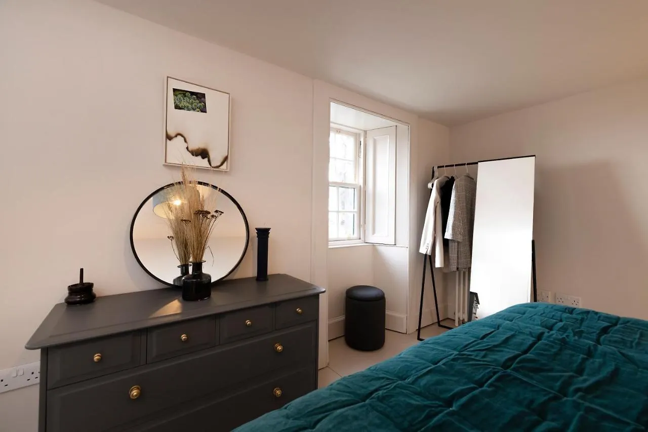 Holiday home Joivy Observatory House & Apartment Edinburgh